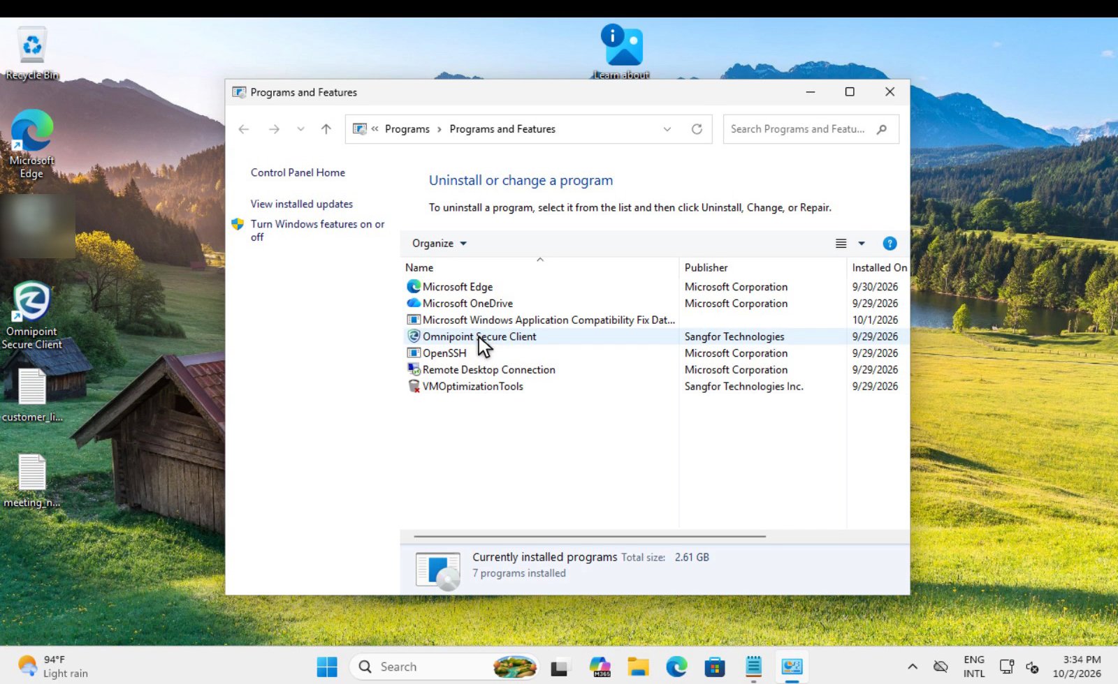 หน้า Programs and Features แสดงรายการ Omnipoint Secure Client